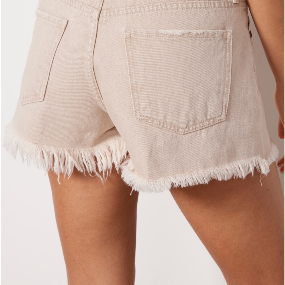 Kut Jane High Rise Shorts - Picture 1 of 10